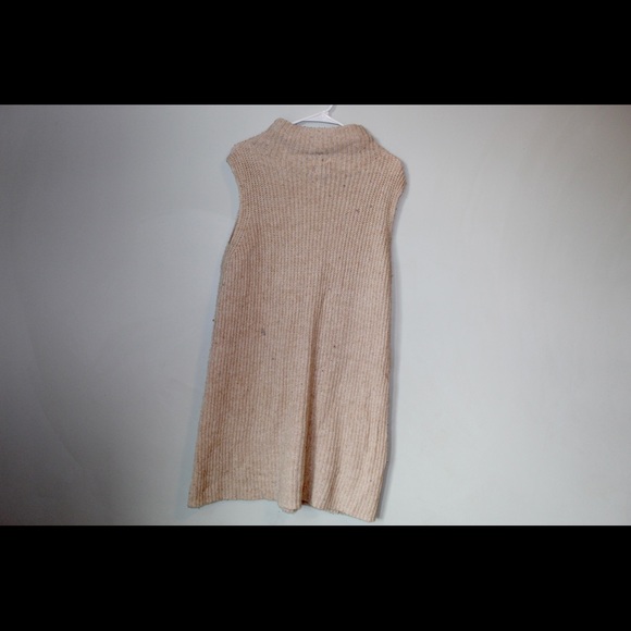 A. New Day Beige short sleeve sweater mid dress - Picture 2 of 4